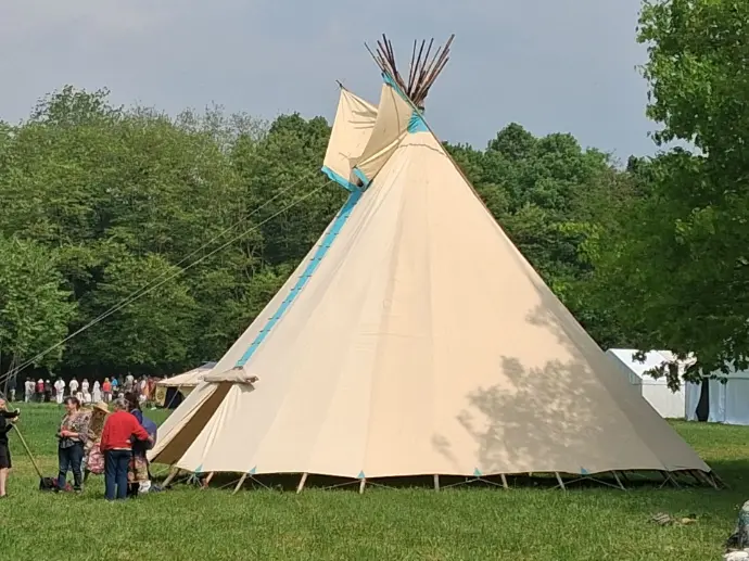 location tipi